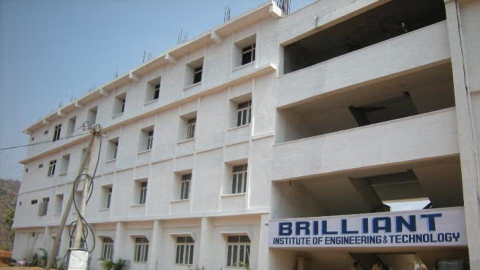 Rs 1 Crore Stolen from Brilliant Engineering College in Hyderabad