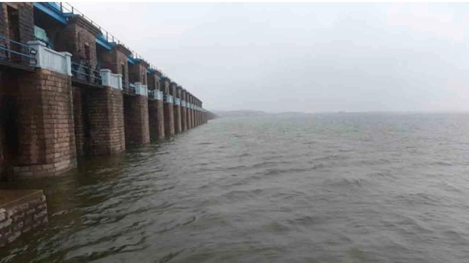 Water levels increases in Himayat sagar and Osman Sagar