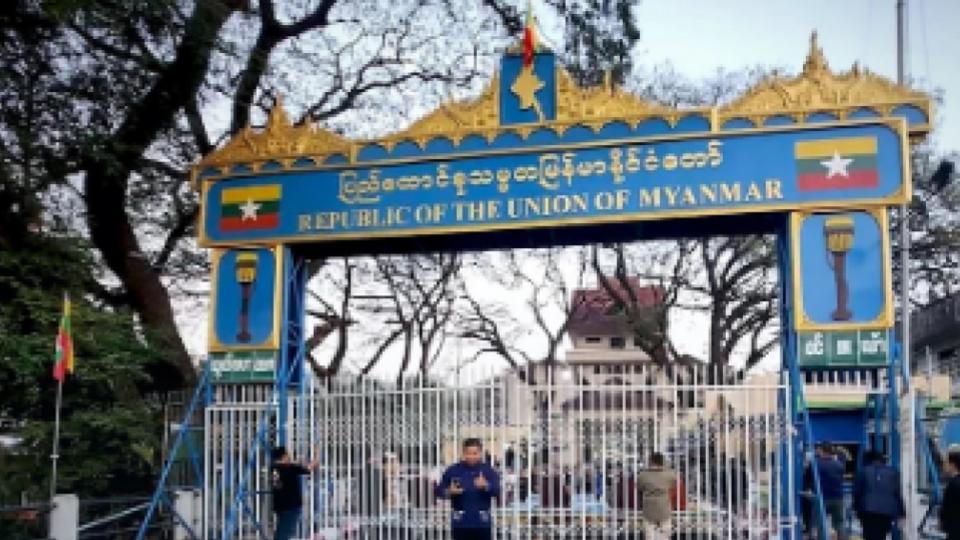 Family Members of Hyderabad youth enslaved on Myanmar-Thailand border seeks help