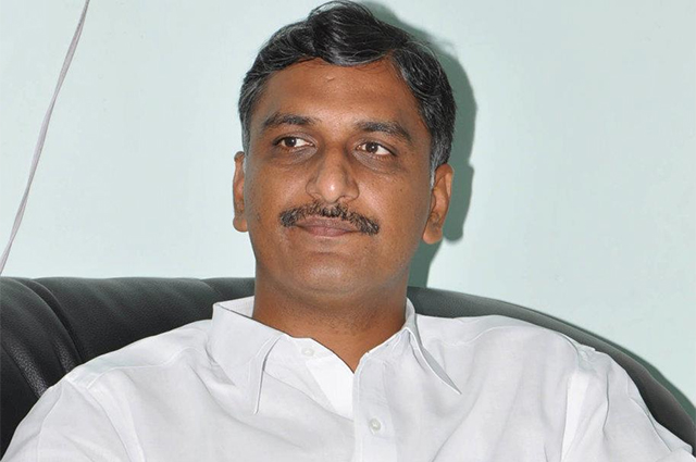 330godownstobebuilttoincreasethestoragecapacityofmarketyards:tharishrao