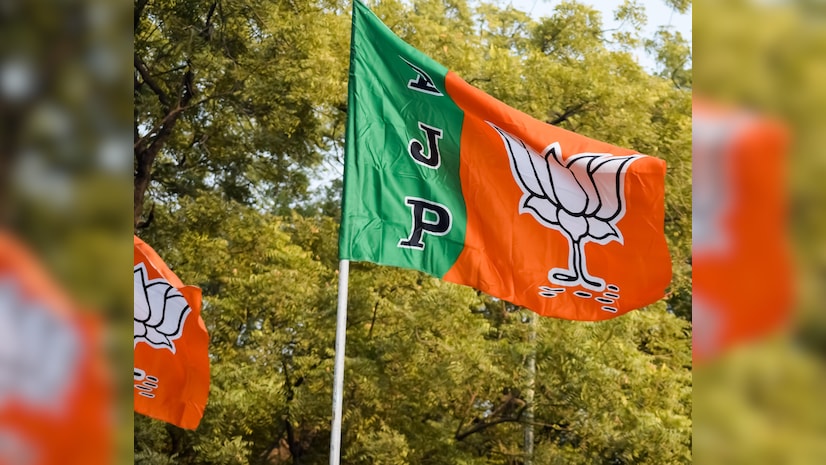 bjpwrestsmlcseatfromcongressintelangana