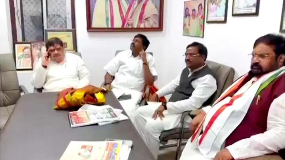Congress leaders try to pacify Anjan Kumar after Jubilee Hills ticket goes to Naveen