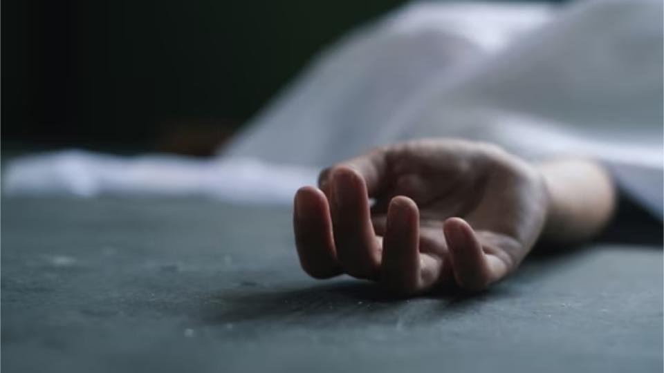 Three family members found hanging at residence in Amberpet