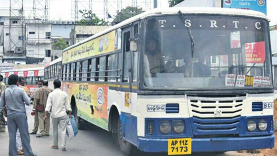 TGSRTC to install luggage racks in Hyderabad city buses