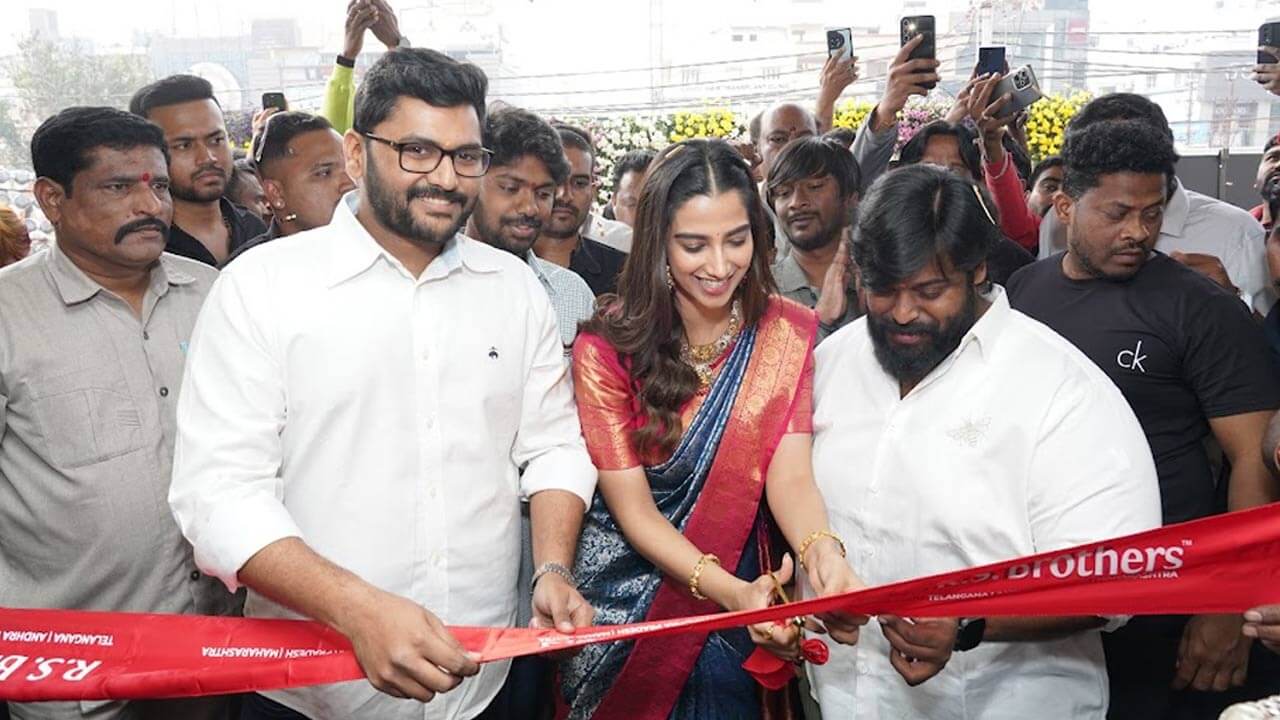 RS Brothers opens 16th showroom in Gachibowli 