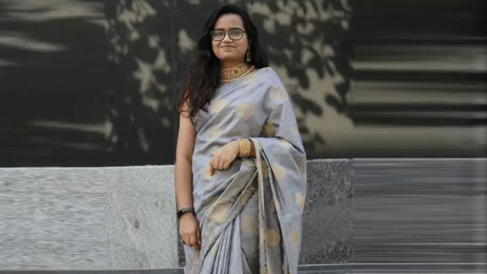 Woman from Hyderabad Dies in Chicago Road Accident