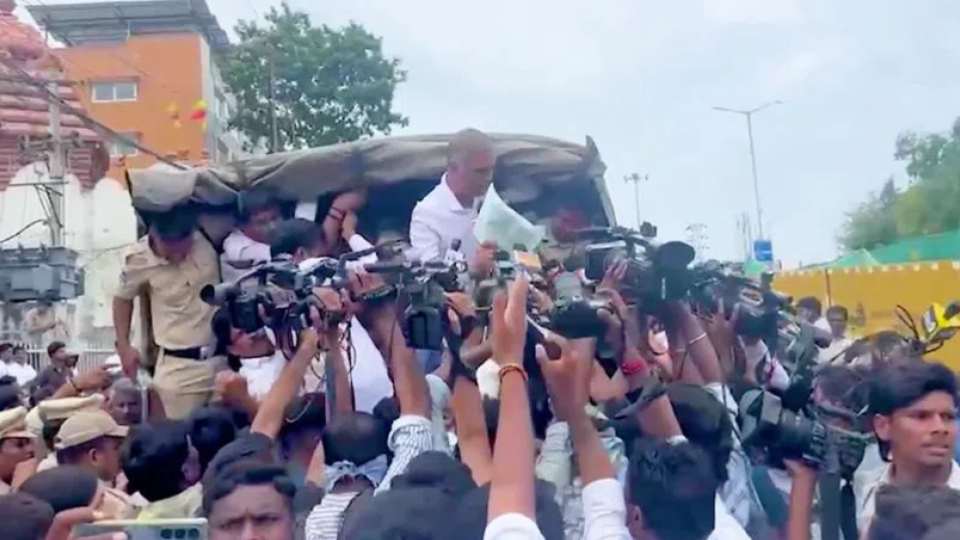 Tensions escalate as police arrest Harish Rao, other BRS leaders 