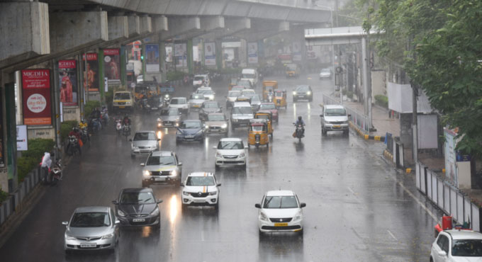 Heat peaks at 42.3 degree celsius in Hyderabad, rains cool off city