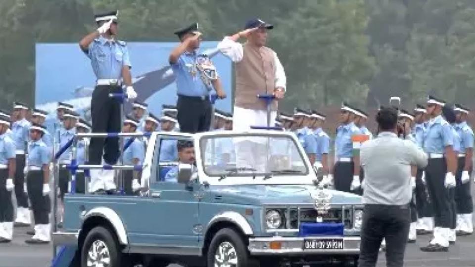 Rajnath Singh Urges Cadets to Be Future-Ready for Technology-Driven Warfare