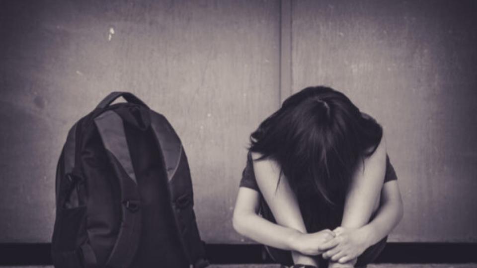 unabletobearharassmentforschoolfeegirldiesbysuicideinhyderabad