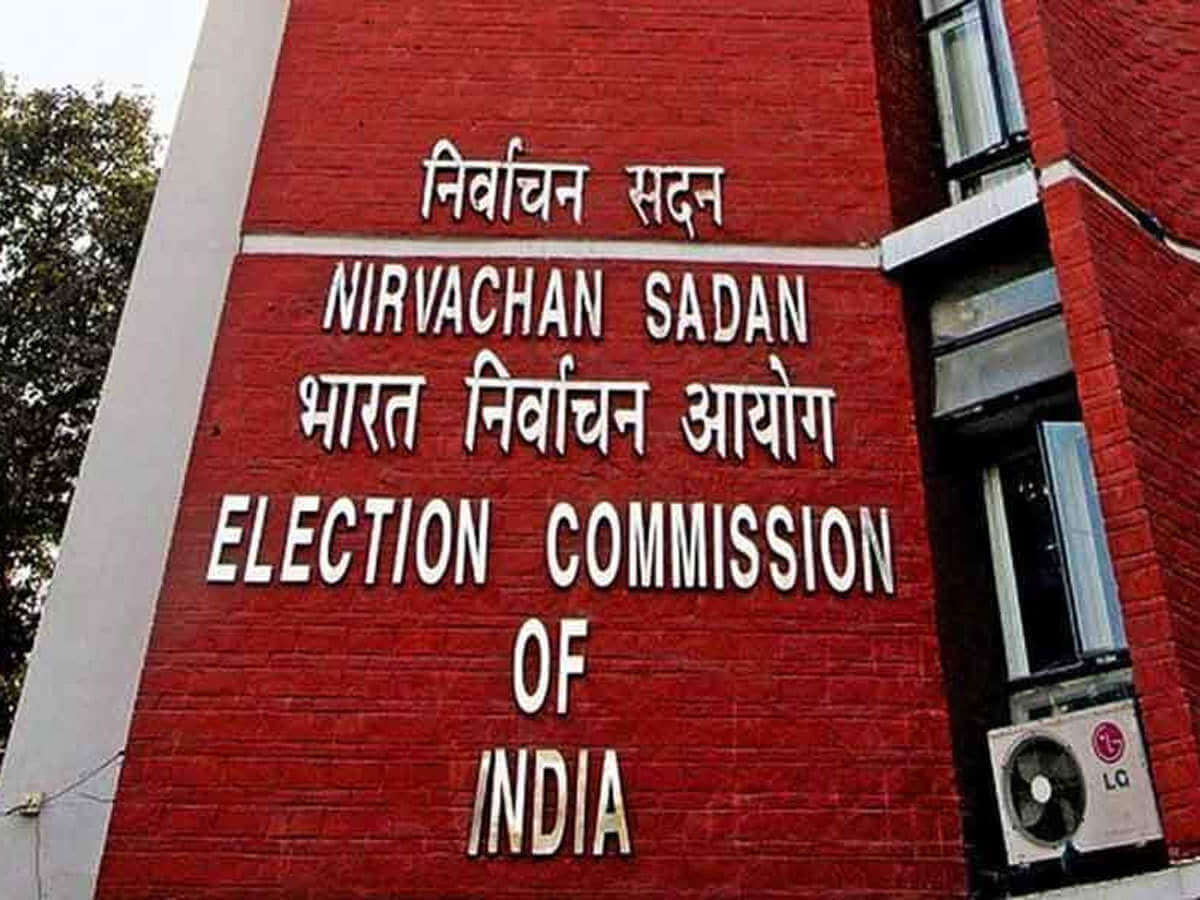 ECI suspends Telangana DGP Anjani Kumar for violating MCC
