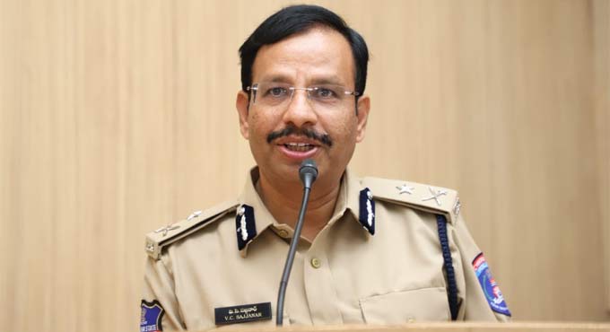 Police Commissioner VC Sajjanar warns of cyber frauds in Indiramma Housing Scheme