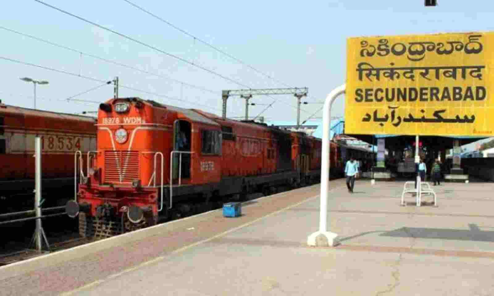 26yearoldbtechstudentdiestryingtocatchmovingtrainatsecunderabadrailwaystation