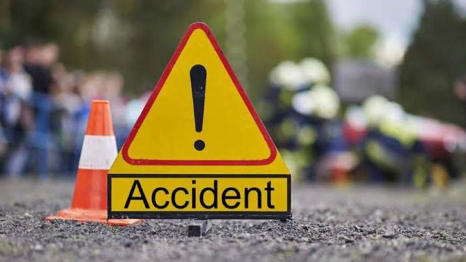Software Employee Killed in Road Accident Near Khajaguda