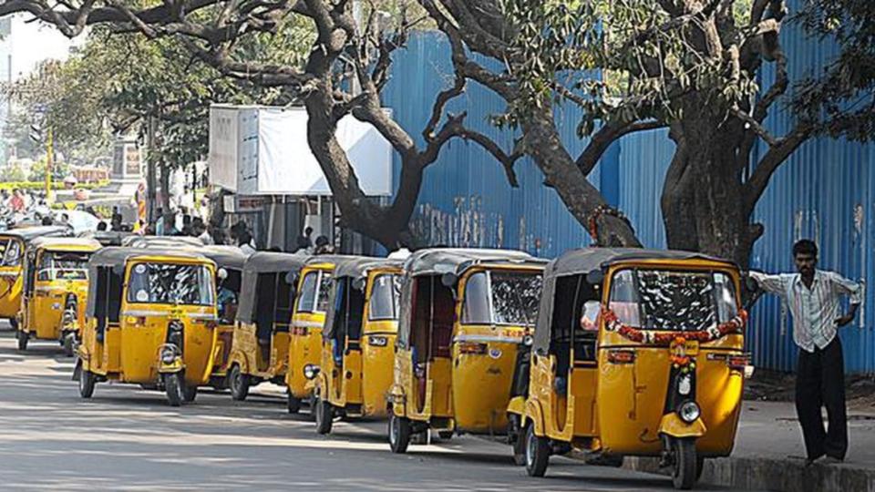 Illegal auto LPG price hike hits Hyderabad, drivers increases fare