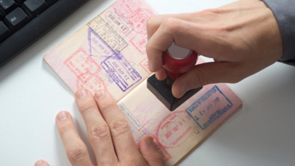 Woman cheated for fake H-1B visa scam in Hyderabad