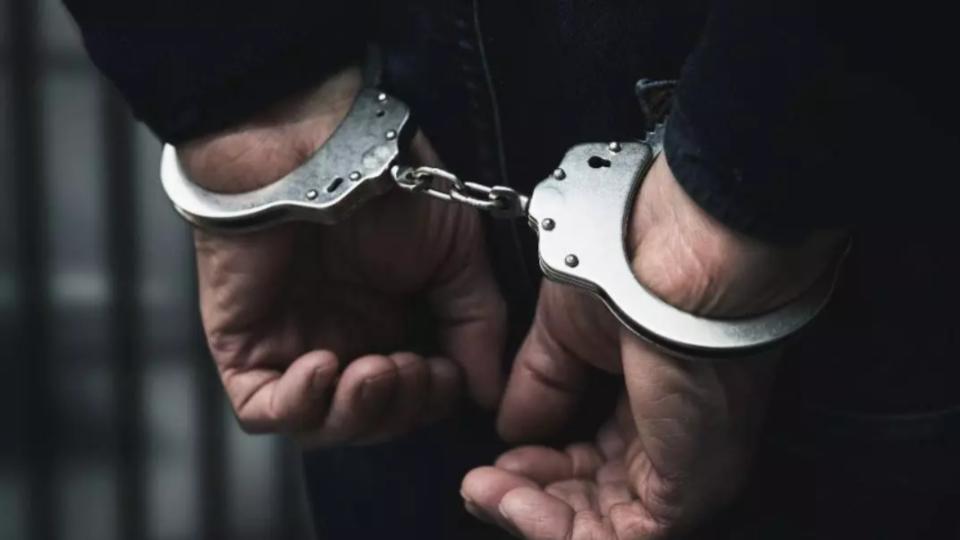 20 Kg Hash Oil Worth Rs 2.5 Cr Seized in Warangal, 4 arrested