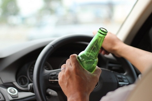 pubsbarsbookedinhyderabadafterverifyingthattheircustomerswereinvolvedindrunkdrivingaccidents