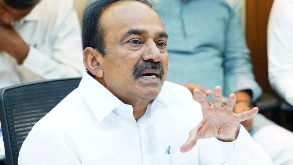 Eatala Hits Out at Telangana Govt Over Flood Relief