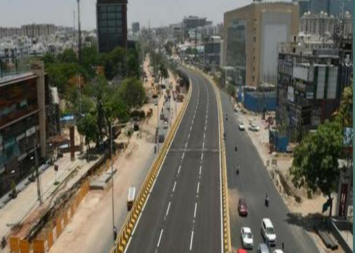 manjumpstodeathfrombalanagarflyover