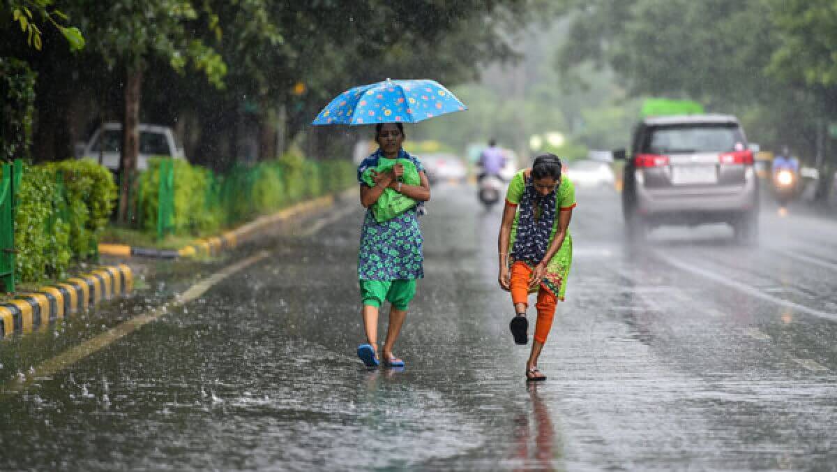 IMD issues four days yellow alert over rains in Telangana