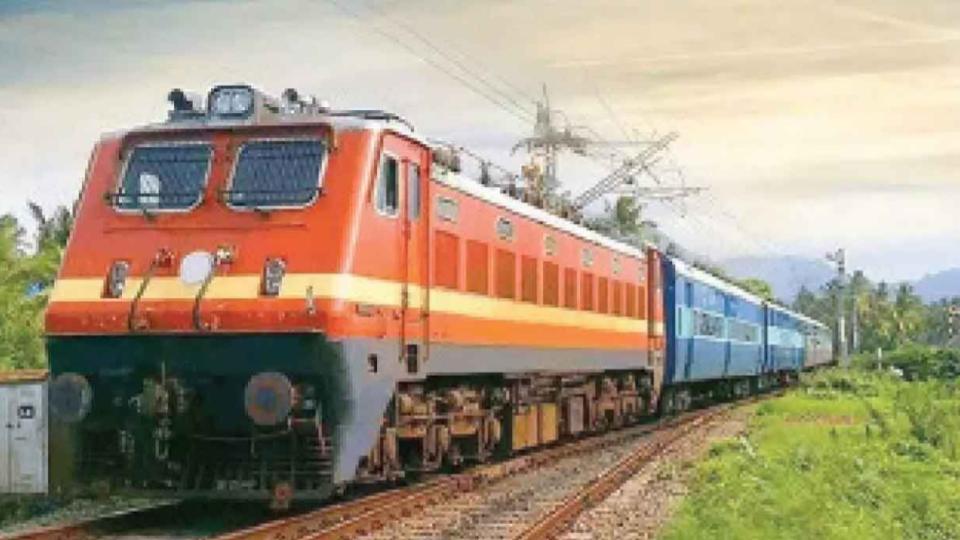 SCR extends Charlapalli–Patna special train services till September
