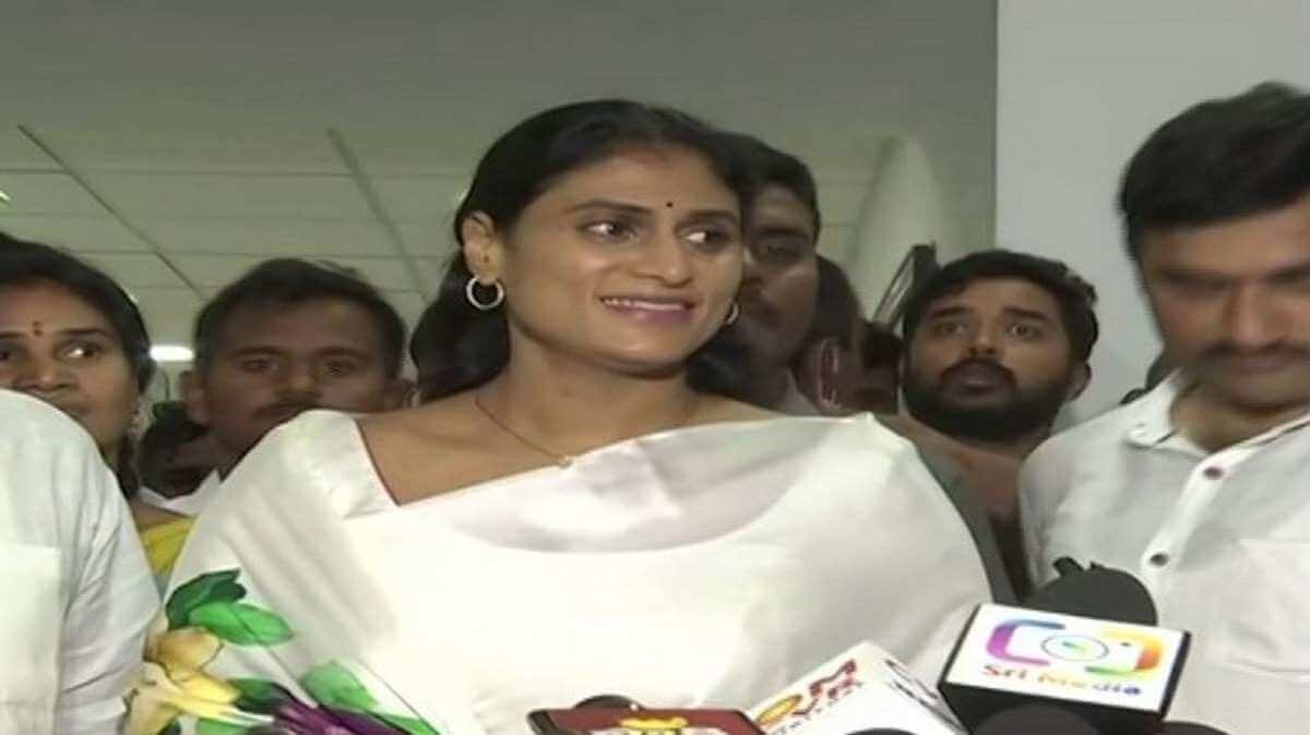 sharmilademandsamitshah’sresignationforinsultingambedkar