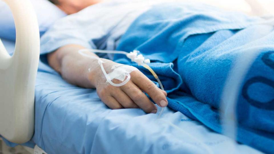 Woman posing as doctor robs patients 10 tola of gold at Secunderabad hospital