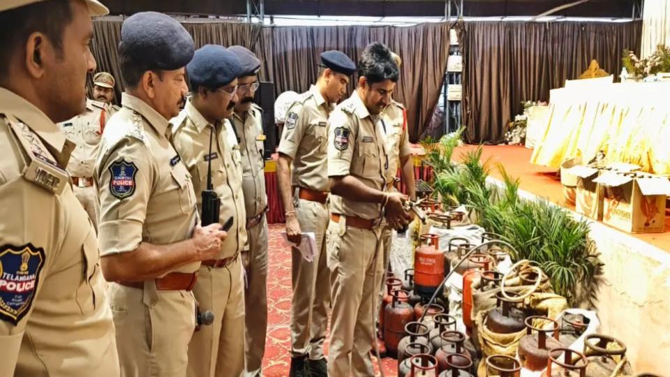 Mangalhat police Seize 28 Bikes, 113 Gas Cylinders