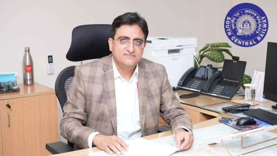 Ashish takes charge as Senior Deputy General Manager of SCR