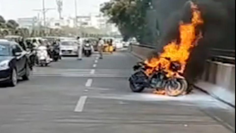 Bike catches fire on Durgam Cheruvu Cable Bridge