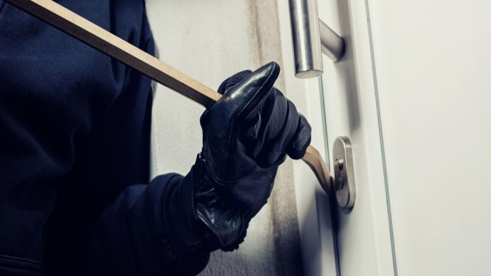 Gold Stolen from House in OU colony, filmnagar