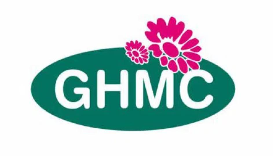 GHMC receives 40 complaints on day one 