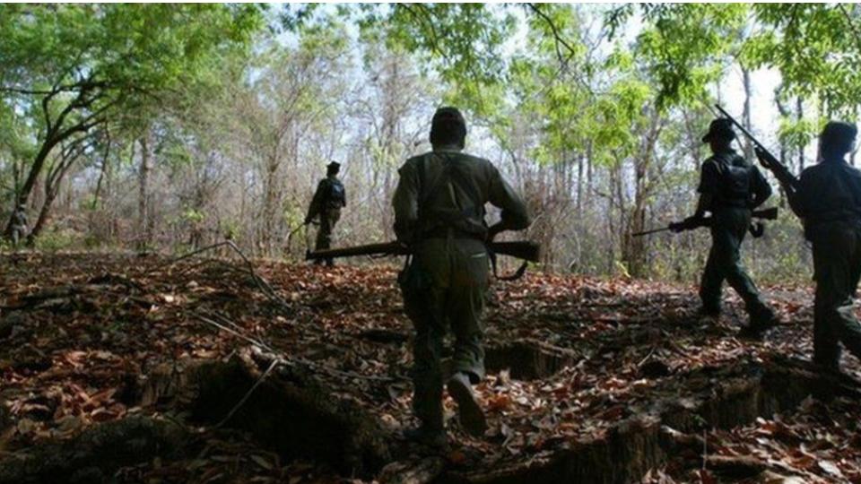 topmaoistleadernaraharisurrendersbeforetelanganapolice