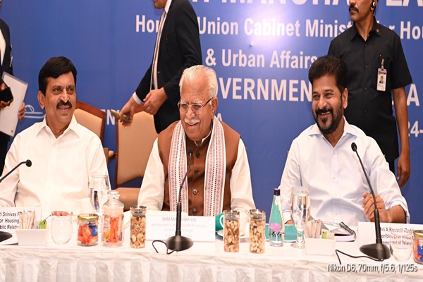 manoharlalkhattaremphasizestheneedforseparatingtheelectricityfeederlinefortheagriculturesectorineverystate