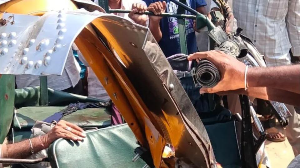 Lorry rams auto-rickshaw in Mancherial, 2 killed and 4 injured