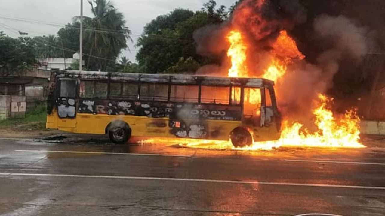 School bus catches fire in Sangareddy