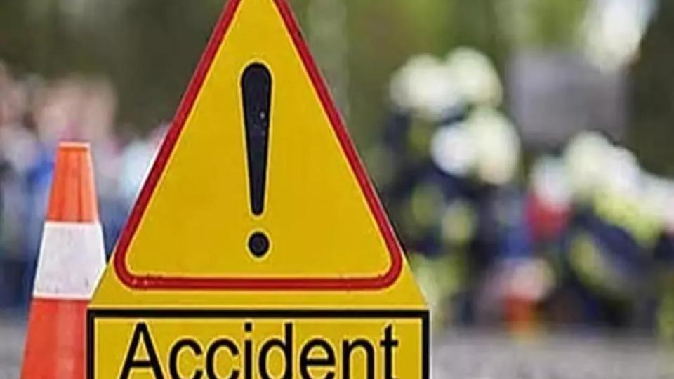 Students Injured as School Van Plunges into Lake in Mahabubabad