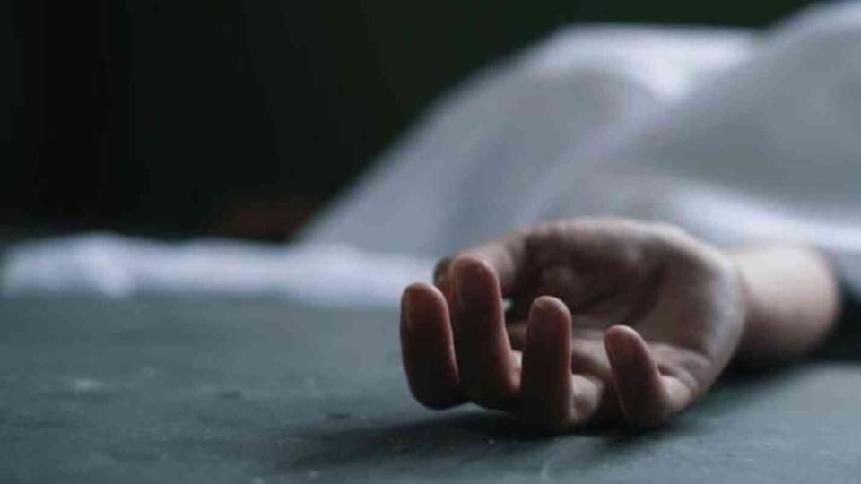 Staff nurse Commits Suicide in Bhupalpally