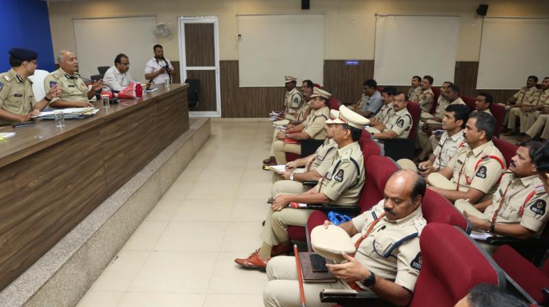 hyderabadcitypolicechiefreviewssecurityarrangementsforassemblyelections