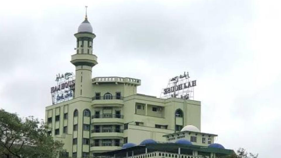 Telangana Haj Committee to refund Rs 10k fuel fee to pilgrims