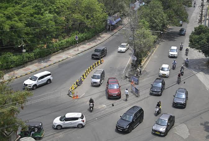 Cyberabad police plan one-way loop to ease traffic congestion in IT corridor