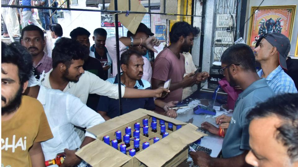 Liquor worth Rs 1,350 crore sold in Telangana 