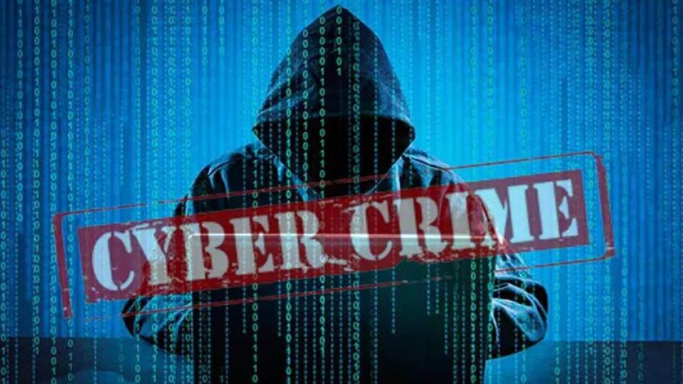 Hyderabad CEO duped of Rs 1.2 crore 