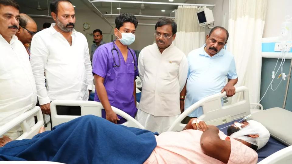 Min Vivek Assures Support to Victim