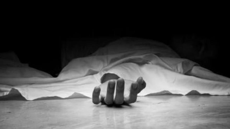 professorkilledinbusaccidentatyellampetxroadsinmedchal