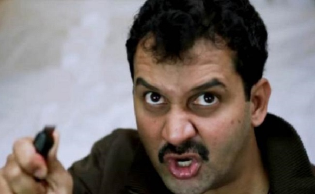 tollywoodcomedianvijayfoundhanginginhyderabad