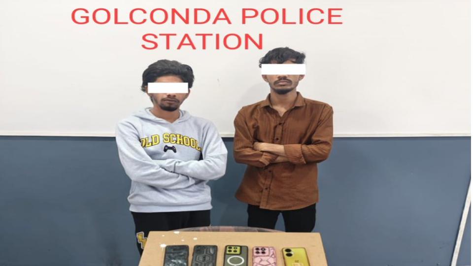 Golconda Police arrests two accused for house theft, 5 mobiles recovered