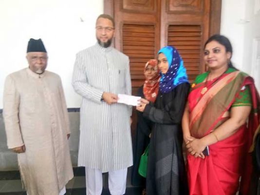 owaisiasksforfinancialhelpfromthestategovernmenttobrightmuslimgirls