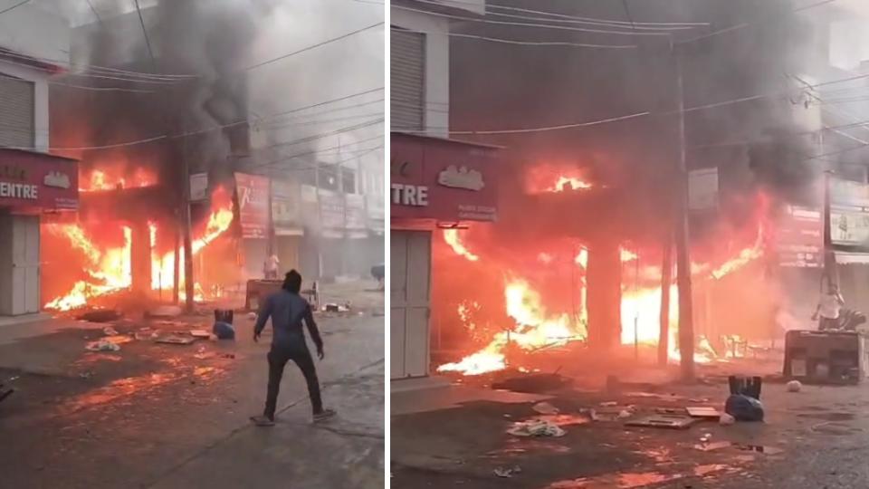 Fire breaks out at cloth showroom in Karimnagar